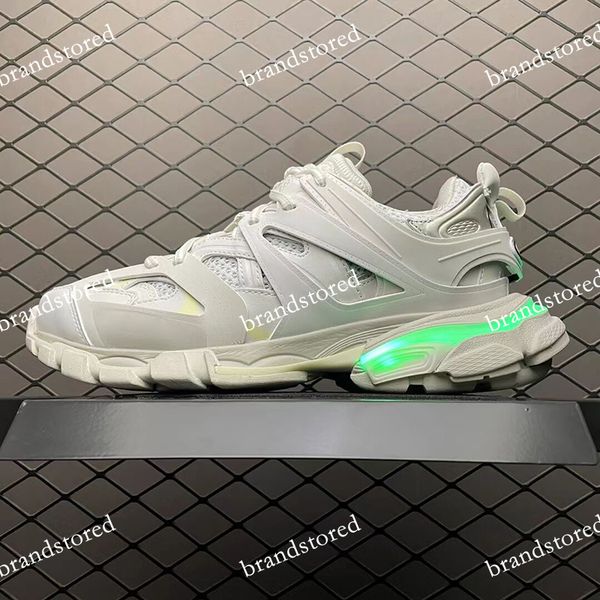 designers sneakers led shoes women men shoes track 3 light sneakers mesh nylon printed leather trainers thick bottom triple s shoe with box, Black
designers sneakers led shoes women men shoes track 3 light sneakers mesh nylon printed leather trainers thick bottom triple s shoe with box, Black
