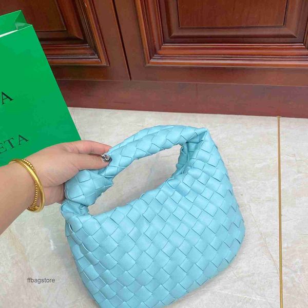dumpling bags jodie bottegaa venetaa high-end designer bag woven evening small high beauty cloud women's sheepskin mini jodies 26cm vua
dumpling bags jodie bottegaa venetaa high-end designer bag woven evening small high beauty cloud women's sheepskin mini jodies 26cm vua