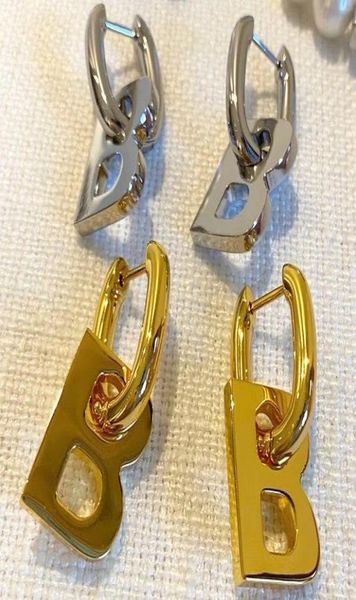 fashionable pendant earrings for ladies elegant letter earrings for ladies1263051, Golden
fashionable pendant earrings for ladies elegant letter earrings for ladies1263051, Golden