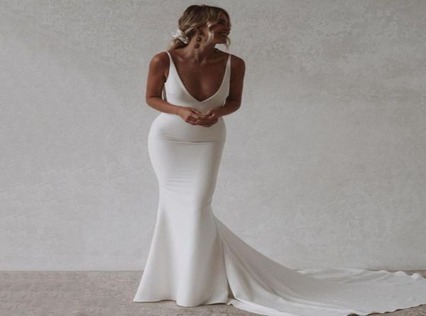 new deep v neck mermaid wedding gowns open back buttons bridal dress long sweep trumpet women formal occasion wear9888177, White
new deep v neck mermaid wedding gowns open back buttons bridal dress long sweep trumpet women formal occasion wear9888177, White