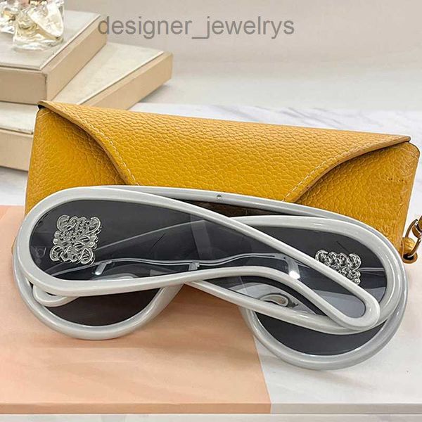 designer sunglasses luxury sunglass 622s lw40108i silver lens oval large frame glasses womens acetate fiber mask casual shiny glasses, White;black
designer sunglasses luxury sunglass 622s lw40108i silver lens oval large frame glasses womens acetate fiber mask casual shiny glasses, White;black