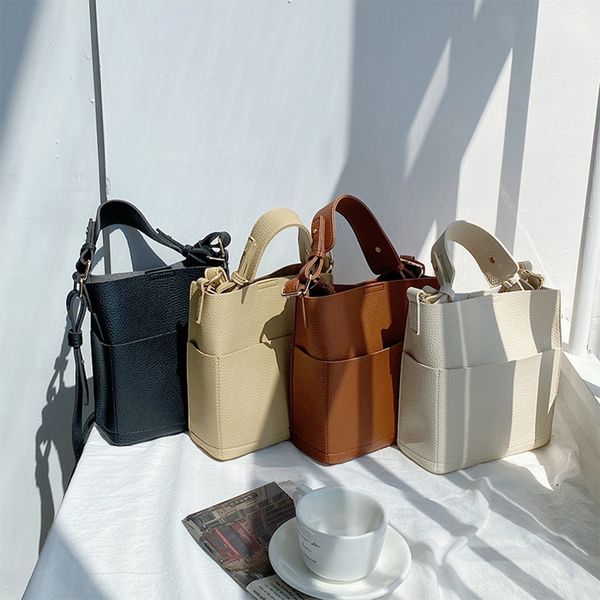 evening bags fashion pu leather bags for ladies casual solid large capacity bucket women simple shoulder small handbags 230809
evening bags fashion pu leather bags for ladies casual solid large capacity bucket women simple shoulder small handbags 230809