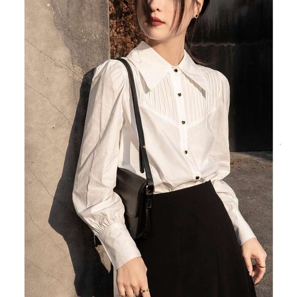 french organ pleated white shirt for women spring and autumn long sleeved design niche unique temperament
french organ pleated white shirt for women spring and autumn long sleeved design niche unique temperament