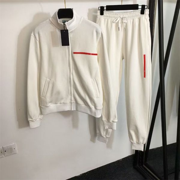 womens tracksuit designer tracksuits print letter sport outdoor hiking running suits woman jackets with jogging pants outfit sets casual clo, Gray
womens tracksuit designer tracksuits print letter sport outdoor hiking running suits woman jackets with jogging pants outfit sets casual clo, Gray