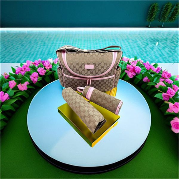 2023 autumn and winter new multi-functional maternal waterproof diaper bag lightweight large capacity single shoulder crossbody bag mommy ba
2023 autumn and winter new multi-functional maternal waterproof diaper bag lightweight large capacity single shoulder crossbody bag mommy ba