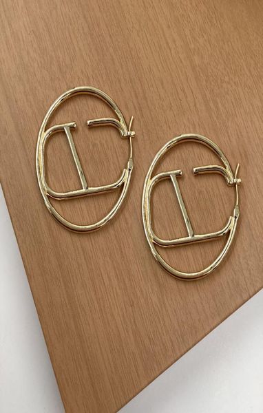 fashion designer gold hoop earrings for women lovers couple gift ladies weddings gifts jewelry with box nrj3669730, Golden;silver
fashion designer gold hoop earrings for women lovers couple gift ladies weddings gifts jewelry with box nrj3669730, Golden;silver