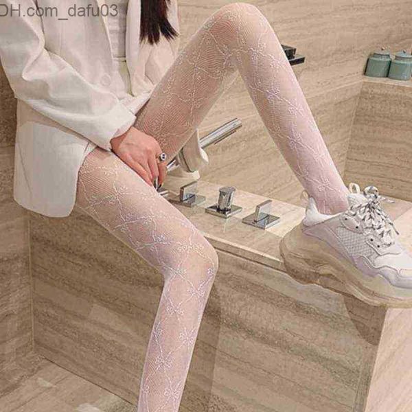 socks hosiery girl mesh tights hollow item letter classic silk stockings women girls black white bow stockings pantyhose female tights y1119
socks hosiery girl mesh tights hollow item letter classic silk stockings women girls black white bow stockings pantyhose female tights y1119