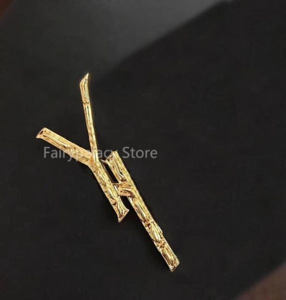 fashion luxury designer men women pins brooches gold letter brooch pin suit dress pins for party nice gift25320416989877, Gray
fashion luxury designer men women pins brooches gold letter brooch pin suit dress pins for party nice gift25320416989877, Gray