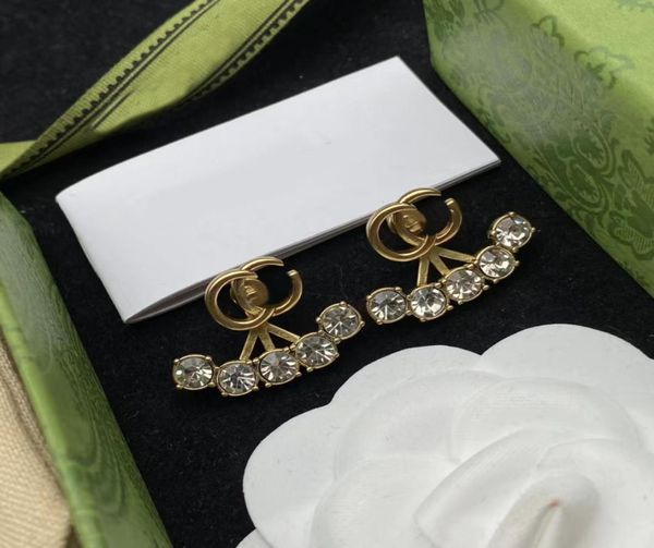 new alphabet pearl charm earrings classic fashion light luxury brand designer party couple gift jewelry with box4261744, Golden
new alphabet pearl charm earrings classic fashion light luxury brand designer party couple gift jewelry with box4261744, Golden