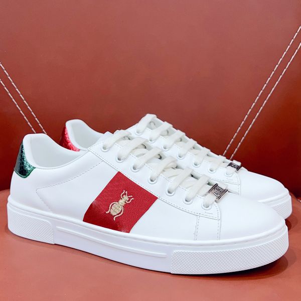 designer shoes italy ace sneakers bee snake leather embroidered black men tiger chaussures interlocking white shoe walking casual sports fla
designer shoes italy ace sneakers bee snake leather embroidered black men tiger chaussures interlocking white shoe walking casual sports fla