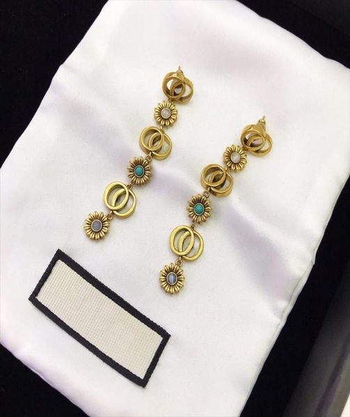 fashion earring designer flower accessories and letter sign luxury earrings for woman lady ear studs engagement jewelry qualit9971226, Silver
fashion earring designer flower accessories and letter sign luxury earrings for woman lady ear studs engagement jewelry qualit9971226, Silver