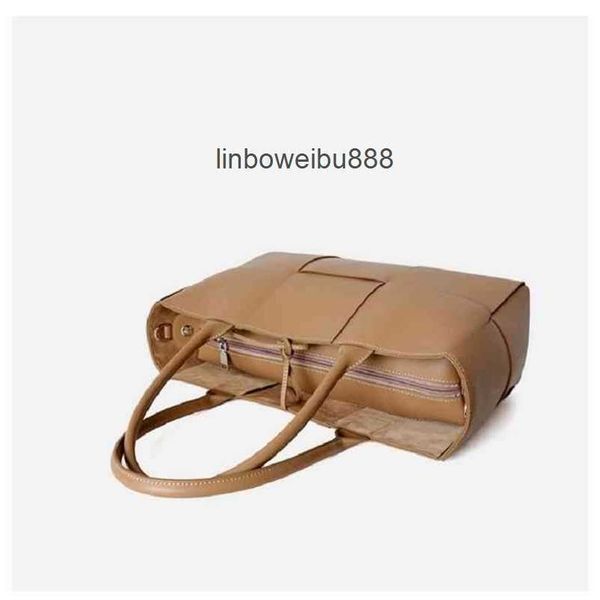 aa totes designer bottegasvenetas arco bags woven a genuine large capacity luxury weave interior zipped pocketlr 0fkg
aa totes designer bottegasvenetas arco bags woven a genuine large capacity luxury weave interior zipped pocketlr 0fkg