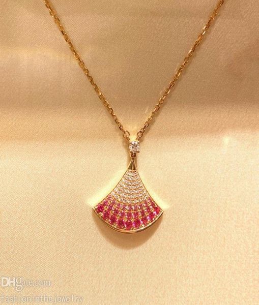 luxury jewelry designers necklace fan shape divas dream necklace green chalcedony gold rose platinum chain for women trendy annive9668120, Silver
luxury jewelry designers necklace fan shape divas dream necklace green chalcedony gold rose platinum chain for women trendy annive9668120, Silver