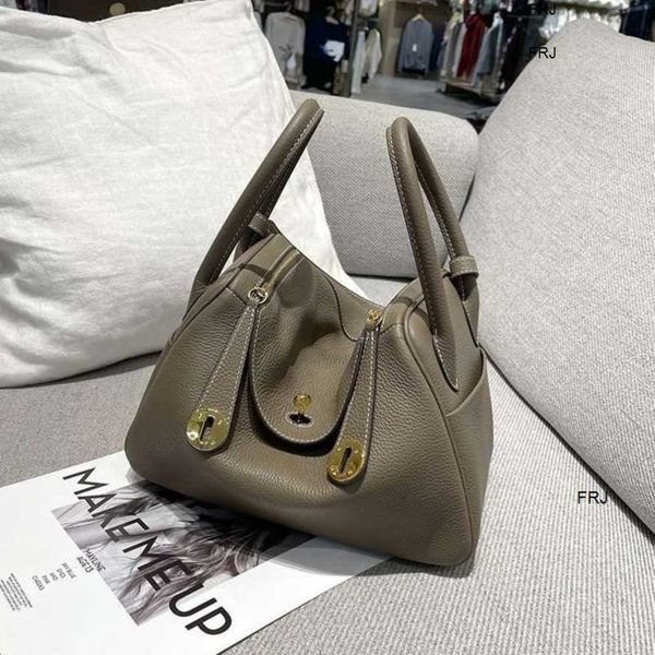 designer lindys bags shoulder bag togo leather underarm head womens pure large capacity han have logo frj
designer lindys bags shoulder bag togo leather underarm head womens pure large capacity han have logo frj