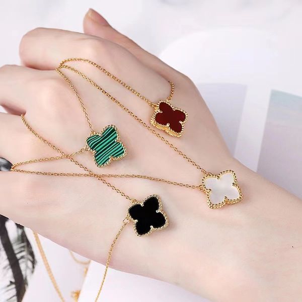 classic designer jewelry 4/four leaf clover necklace gold chain pendants mother-of-pearl plated 18k for women girl valentine's engageme, Black
classic designer jewelry 4/four leaf clover necklace gold chain pendants mother-of-pearl plated 18k for women girl valentine's engageme, Black