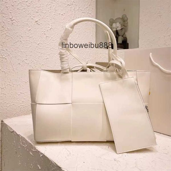 aa totes designer bottegasvenetas arco bags woven a designer women arcos intreccio weave italy brand shopping large capacity totes withrn z9
aa totes designer bottegasvenetas arco bags woven a designer women arcos intreccio weave italy brand shopping large capacity totes withrn z9