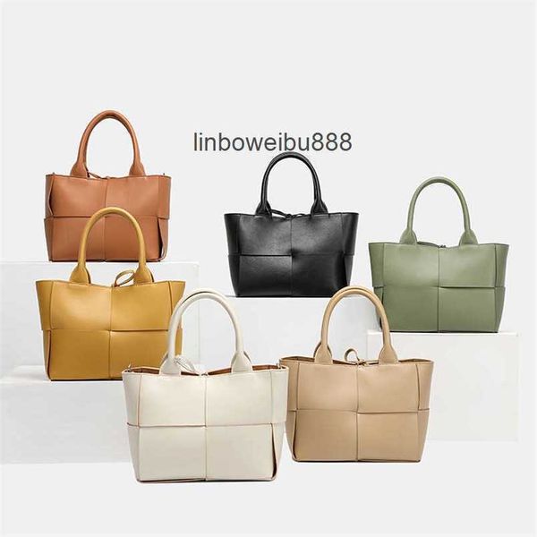 aa totes designer bottegasvenetas arco bags woven a designer womens totes cow crossbody weave with cmcm wag v5hg
aa totes designer bottegasvenetas arco bags woven a designer womens totes cow crossbody weave with cmcm wag v5hg