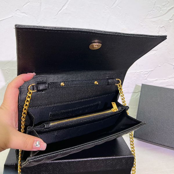 caviar plain crossbody handbags shoulder shopping underarm bags women genuine leather handbag purse flip fashion letters removable adjustabl
caviar plain crossbody handbags shoulder shopping underarm bags women genuine leather handbag purse flip fashion letters removable adjustabl