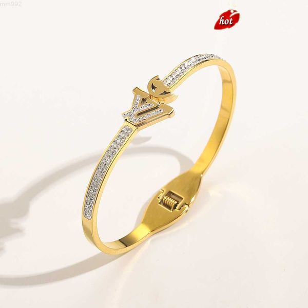 wedding designer plated branded 18k bracelets stainless women gift bangle gold luxury designer steel letter lovers bracelet crystal jewelry, Black
wedding designer plated branded 18k bracelets stainless women gift bangle gold luxury designer steel letter lovers bracelet crystal jewelry, Black