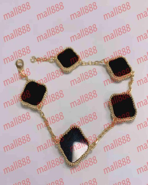 classic fashion design bracelets elegant men women charm bangle bracelet jewelery goods whole hand accessories party wedding a2409920, Golden;silver
classic fashion design bracelets elegant men women charm bangle bracelet jewelery goods whole hand accessories party wedding a2409920, Golden;silver