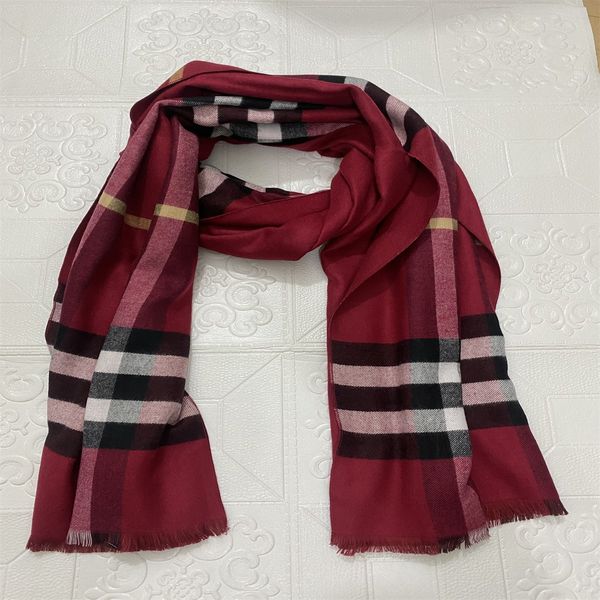 2023 designer scarves classic fashion scarves women's brand shawls winter women's shawls large plaid shawls, Blue;gray
2023 designer scarves classic fashion scarves women's brand shawls winter women's shawls large plaid shawls, Blue;gray