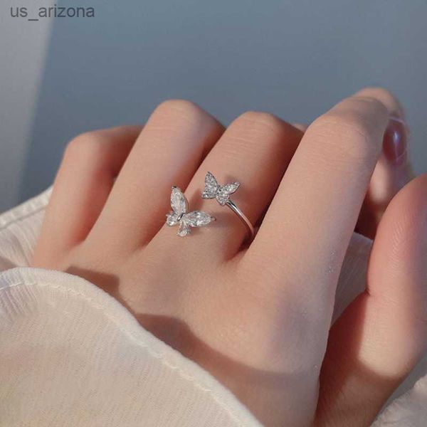 european and american women new butterfly zircon open rings fashion personality light luxury simple tassel index finger ring l230620, Silver
european and american women new butterfly zircon open rings fashion personality light luxury simple tassel index finger ring l230620, Silver