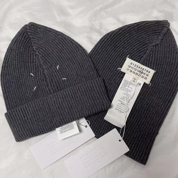 gentle monster quadrangle knitted hat street men's and women's mm6 grey solid color round woolen hat, Blue;gray
gentle monster quadrangle knitted hat street men's and women's mm6 grey solid color round woolen hat, Blue;gray