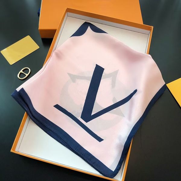 silk scarves 2023 women designer letters print bags scraf women handle bag luggage wallet purse handbag bandana floral headscarf kerchief be, Blue;gray
silk scarves 2023 women designer letters print bags scraf women handle bag luggage wallet purse handbag bandana floral headscarf kerchief be, Blue;gray