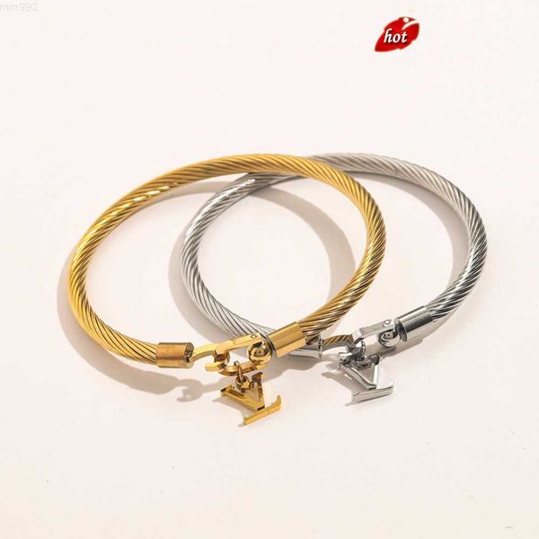 bangles designers bracelets women bangle luxury designer green red letter wispy bracelet jewelry plated stainless steel love gift mens vxpr, Black
bangles designers bracelets women bangle luxury designer green red letter wispy bracelet jewelry plated stainless steel love gift mens vxpr, Black