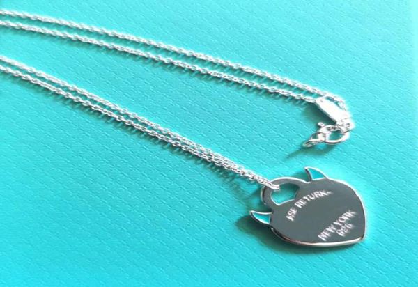 new 100 925 silver female necklace lollipop long love devil necklaces pendant fashion blue heart designer jewelry exquisite offic5623028
new 100 925 silver female necklace lollipop long love devil necklaces pendant fashion blue heart designer jewelry exquisite offic5623028