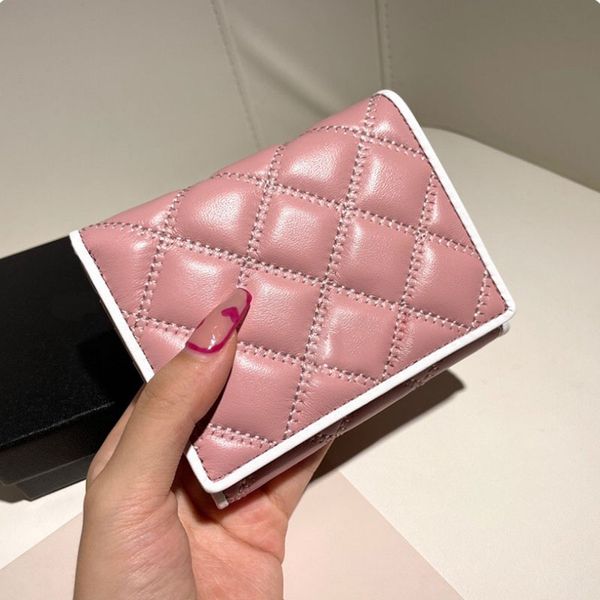 luxury c fashion card holder classic pattern caviar quilted wholesale gold hardware mini mini hardware purse designer leather with box, Red;black
luxury c fashion card holder classic pattern caviar quilted wholesale gold hardware mini mini hardware purse designer leather with box, Red;black
