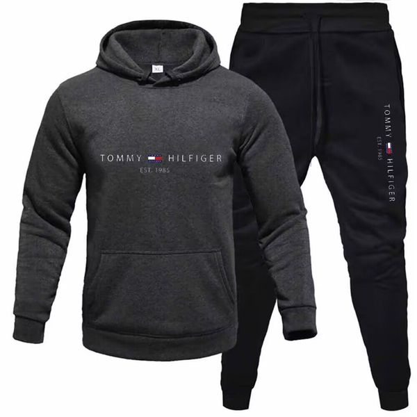 women's tracksuits suit designer tracksuit women wear hoodie coat autumn and winter warm clothes fashion letters jacquard street clothe, Black
women's tracksuits suit designer tracksuit women wear hoodie coat autumn and winter warm clothes fashion letters jacquard street clothe, Black