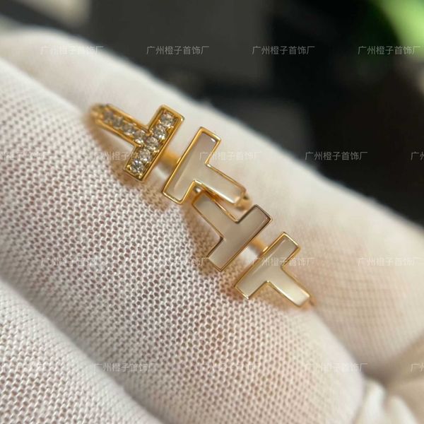 famous brand v-gold double t ring with simple opening and full diamond matching natural fritillaria 18k rose gold couple female, Silver
famous brand v-gold double t ring with simple opening and full diamond matching natural fritillaria 18k rose gold couple female, Silver