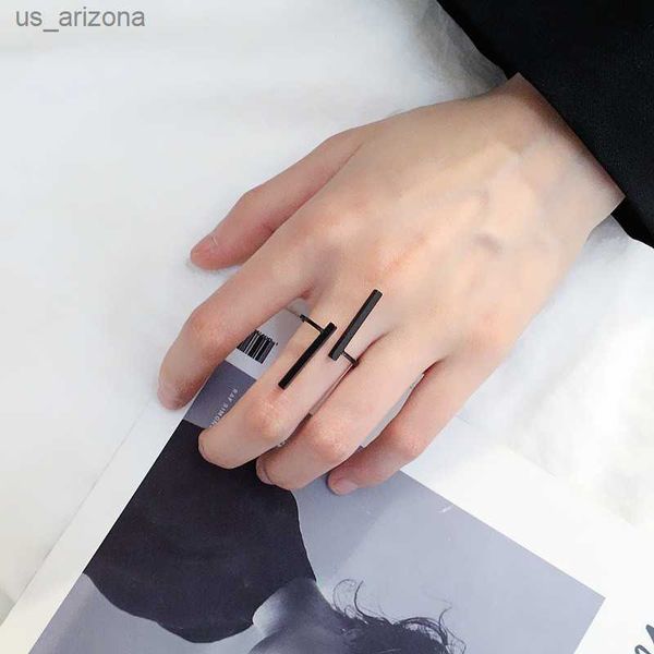 fashion simple style long strip geometric open ring for women girl black silver color adjust finger jewelry birthday gifts l230620
fashion simple style long strip geometric open ring for women girl black silver color adjust finger jewelry birthday gifts l230620