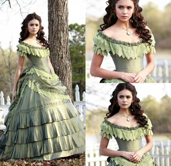 retro nina in vampire diary vintage quinceanera dresses lace tiered scoop ball gown formal prom gowns full length taffeta sleevele6469025, Blue;red
retro nina in vampire diary vintage quinceanera dresses lace tiered scoop ball gown formal prom gowns full length taffeta sleevele6469025, Blue;red