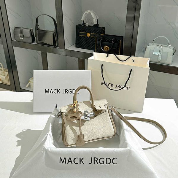 designer h ermes brikiss evening bags online shop mack leather highcapacity bag for women 2023 new advanced feeling color blocking comm with
designer h ermes brikiss evening bags online shop mack leather highcapacity bag for women 2023 new advanced feeling color blocking comm with