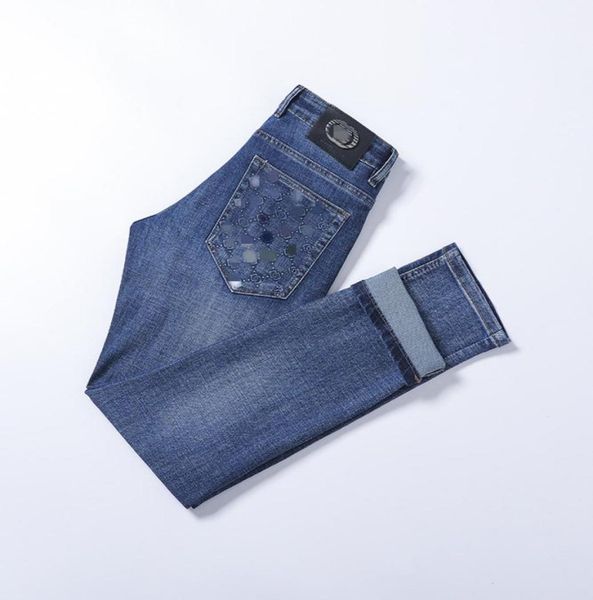 2023 new designer men039s jeans winter slim fit stretch straight letter embroidery jean for mens business famous classic casual4338005, Blue
2023 new designer men039s jeans winter slim fit stretch straight letter embroidery jean for mens business famous classic casual4338005, Blue