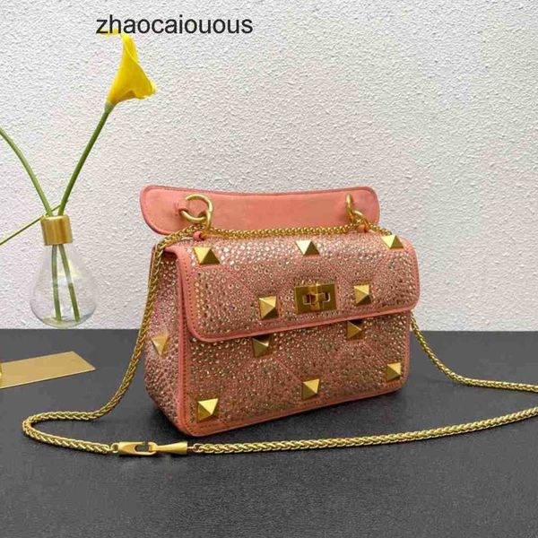 outdoor lady's valentiino feeling bag portable grade luxury bag small classic high with trendy full diamond crystal autumn rivet single
outdoor lady's valentiino feeling bag portable grade luxury bag small classic high with trendy full diamond crystal autumn rivet single