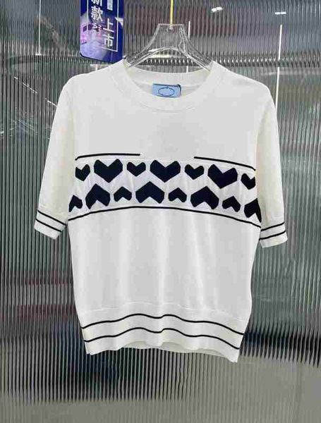 women's knits & tees designer 2023 spring/summer new love jacquard round neck knitted short sleeve simple decoration wool tencel blende, White
women's knits & tees designer 2023 spring/summer new love jacquard round neck knitted short sleeve simple decoration wool tencel blende, White