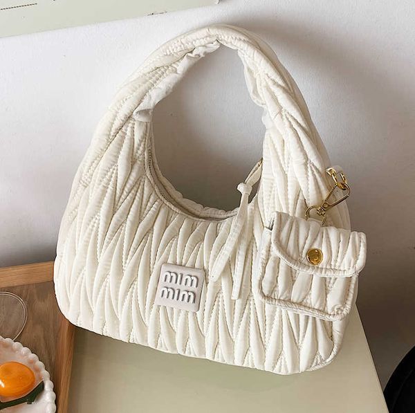 ladies style for designer walking show muimui bags handheld bag small embroidered thread women's bag summer new korean ins handbag sing
ladies style for designer walking show muimui bags handheld bag small embroidered thread women's bag summer new korean ins handbag sing