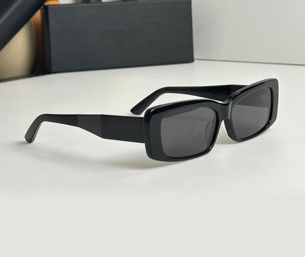 rectangle sunglasses 0286 black grey lens women summer sunnies gafas de sol sonnenbrille uv400 eye wear with box, White;black
rectangle sunglasses 0286 black grey lens women summer sunnies gafas de sol sonnenbrille uv400 eye wear with box, White;black