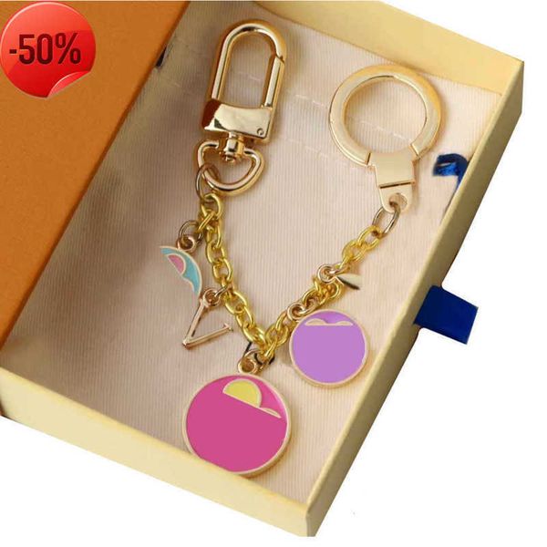 keychains lanyards charm gift gold designer key chain mens luxury car keyring womens buckle keychain handmade leather men women bags pendant, Silver
keychains lanyards charm gift gold designer key chain mens luxury car keyring womens buckle keychain handmade leather men women bags pendant, Silver