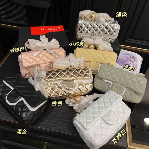 2023 new mini cf genuine leather golden ball square fat man ling grid chain bag crossbody versatile casual small fragrant style women's
2023 new mini cf genuine leather golden ball square fat man ling grid chain bag crossbody versatile casual small fragrant style women's