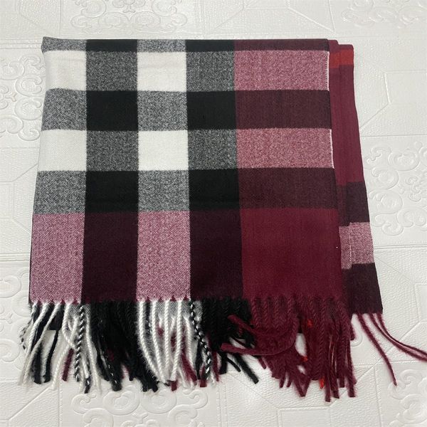 2023 designer scarves classic fashion scarves women's brand shawls 100% winter women's cashmere scarf products large plaid shawls, Blue;gray
2023 designer scarves classic fashion scarves women's brand shawls 100% winter women's cashmere scarf products large plaid shawls, Blue;gray