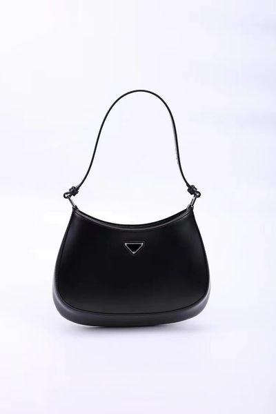 women's handbag, shoulder bag, fashionable black glossy buckle closure, women's handbag, 2023 new model bag
women's handbag, shoulder bag, fashionable black glossy buckle closure, women's handbag, 2023 new model bag