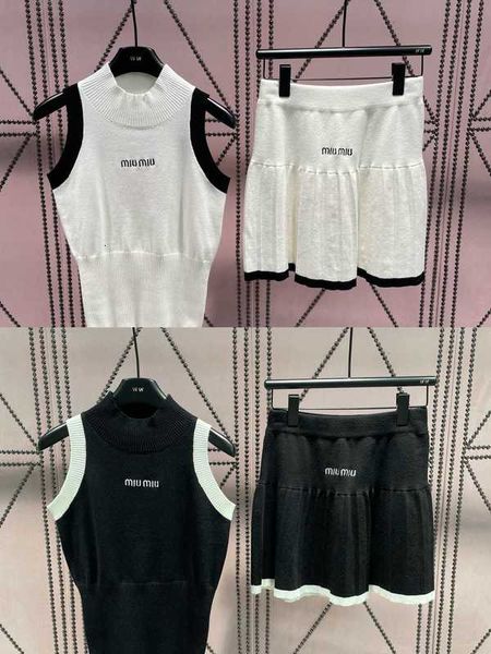 womens two piece pants designer early autumn sweet cool embroidery letter color block small high neck tank short skirt slim fit knitted set, White
womens two piece pants designer early autumn sweet cool embroidery letter color block small high neck tank short skirt slim fit knitted set, White