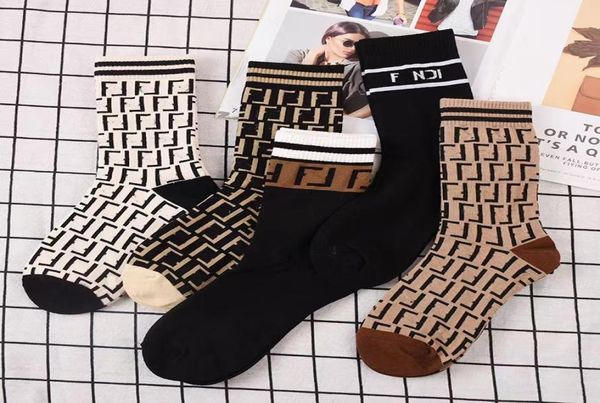 men and women designer socks retro letter print brand fashion sock men039s autumn winter socks whole2498616, Black
men and women designer socks retro letter print brand fashion sock men039s autumn winter socks whole2498616, Black