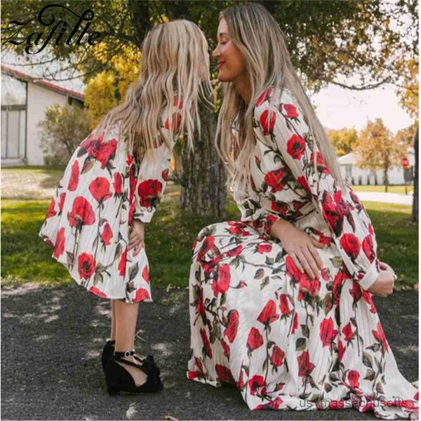 family matching outfits mom daughter family matching outfits rose printed family look dress with belt mother and daughter dresses r230810, Blue
family matching outfits mom daughter family matching outfits rose printed family look dress with belt mother and daughter dresses r230810, Blue