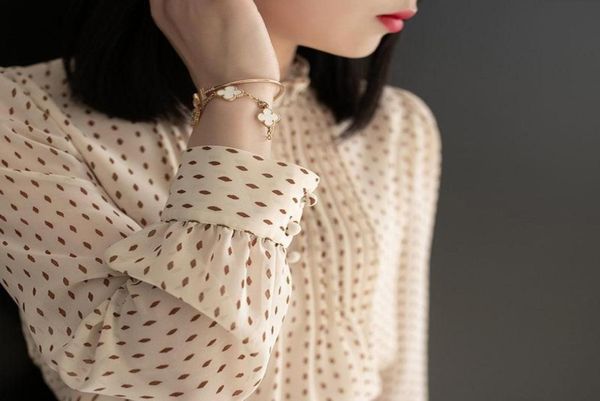 elegant womens and blouses chiffon blouse autumn office femininas shirt blusas 2021 long sleeve casual women shirts clothes w7277690, White
elegant womens and blouses chiffon blouse autumn office femininas shirt blusas 2021 long sleeve casual women shirts clothes w7277690, White