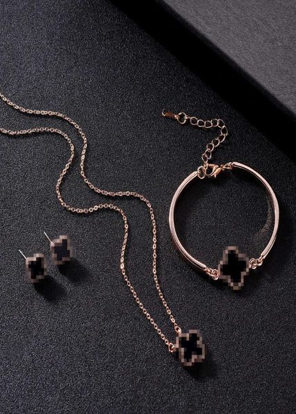 pendants clover bracelet necklace earring jewelry set lovely fashion gift for women8530375, Silver
pendants clover bracelet necklace earring jewelry set lovely fashion gift for women8530375, Silver